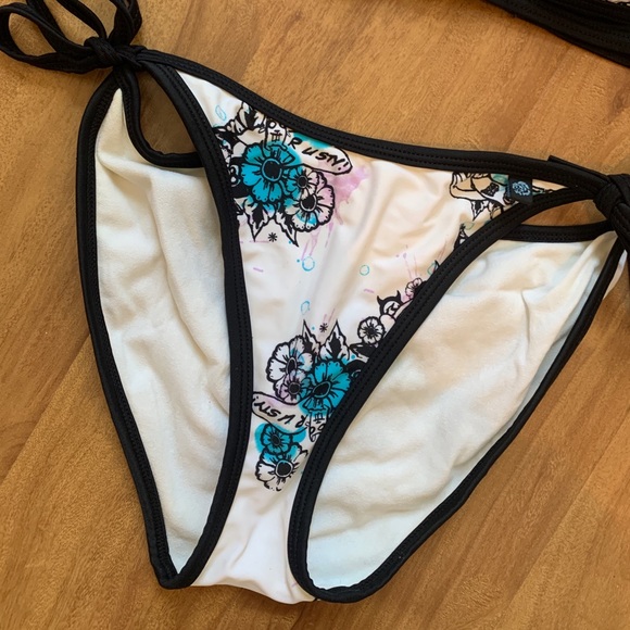 Y2K Tattoo Print Rusty Bikini 2 Piece Bathing Suit Size Medium - Picture 2 of 9